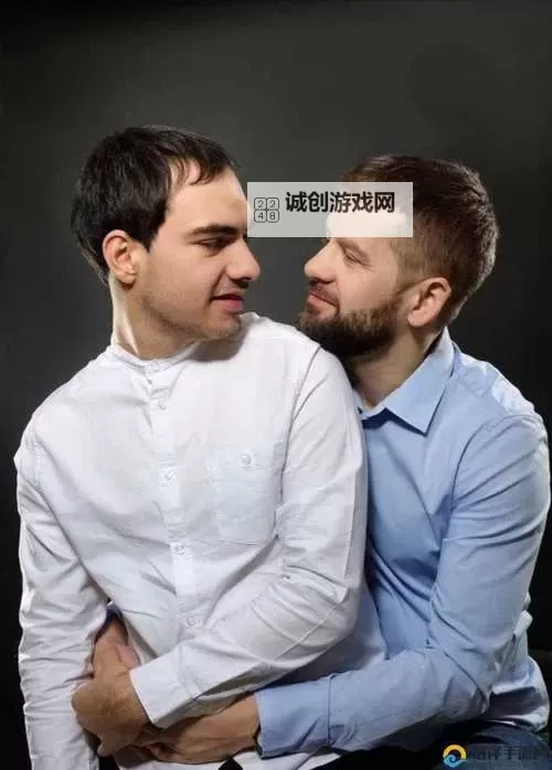 国产男同网:探索多元爱的世界与精彩内容图1