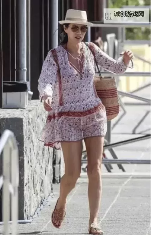 大胆突破界限：大胆n露出n漫画精彩呈现图1