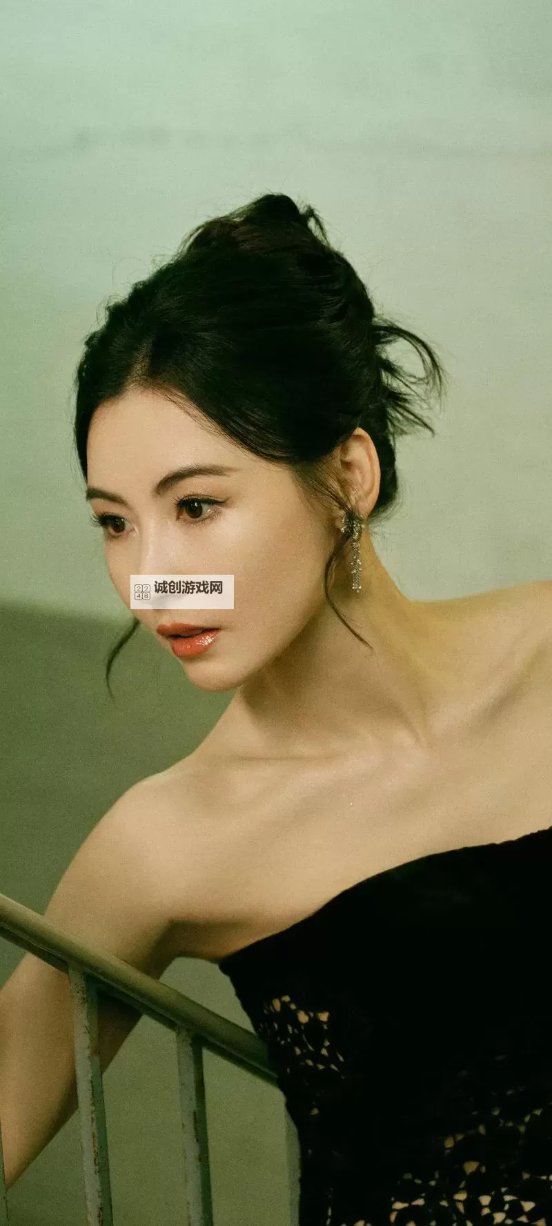 张柏芝的毛太茂密了：自然美丽的另一种展现图1