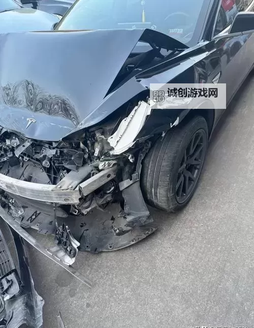 在车里被撞了八次高C:一段意外又激烈的奇遇记图2