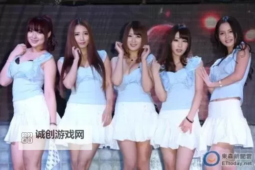 天天操明星AV:揭秘娱乐圈背后的秘密 intrigues图1