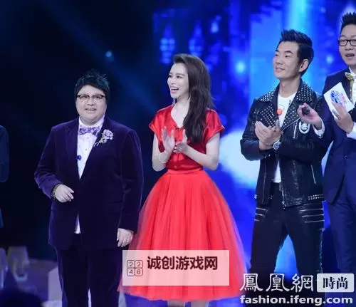 《追逐梦想的绽放——中国梦之声女神的耀眼时刻》图1