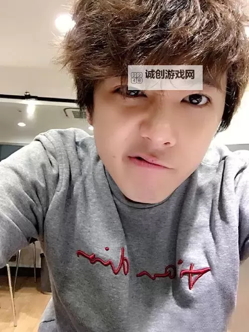 李弘基倾情呈现：最美好的话汇聚心间图1