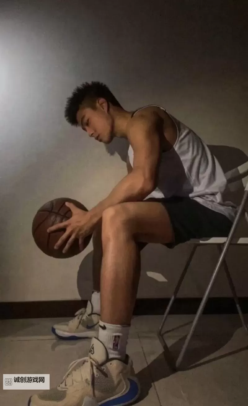 国产体育生露脸在线观看:最新精彩青春剧集推荐图1