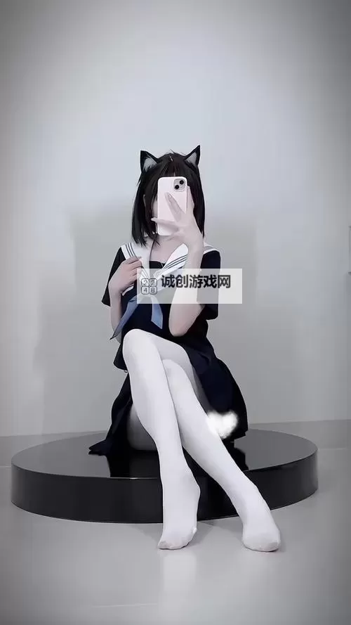 女班长白丝都拉丝了：班级中的意外小插曲图1