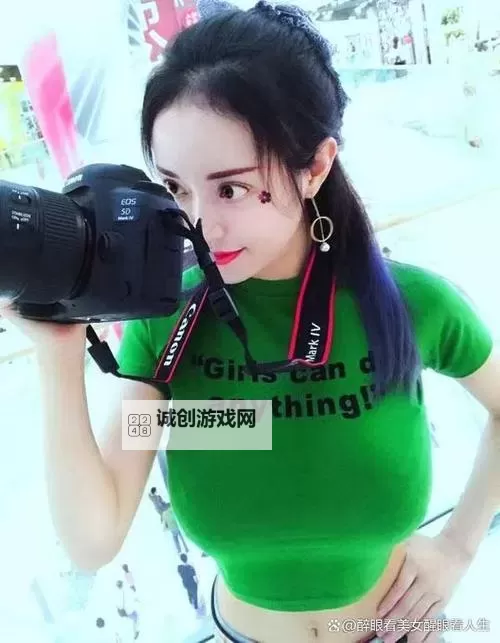 潘春春经典写真在线播放:细腻魅力全景展现图1