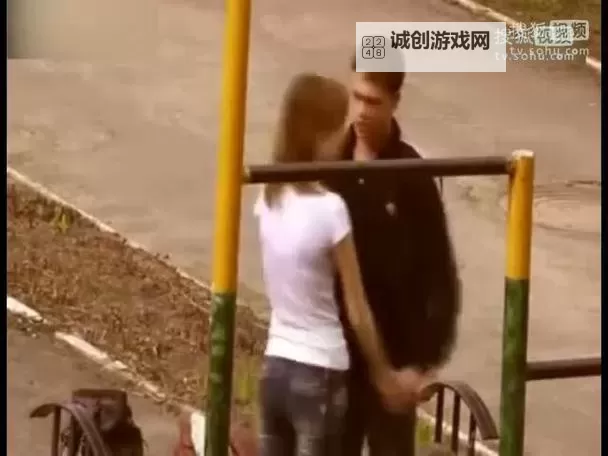 探索浪漫时光:最佳「最美情侣免费观看视频」推荐合集图1