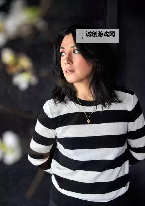 揭秘尤物密雪儿：她如何成为当代最耀眼的明星图1