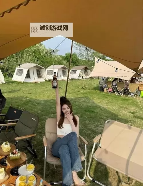 月色下的城市，久久精品在这里开启一个不眠夜的故事图1