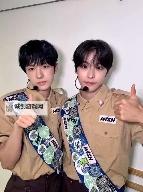 最强couple挑战赛：爱情、默契与极限挑战的终极较量图1